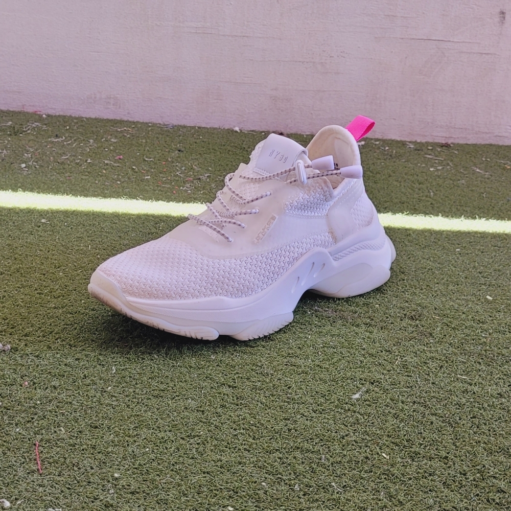 Steve Madden sneakers